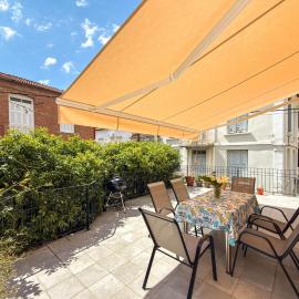 Sunny House with Large Terrace in Plomari