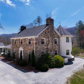 Updated Historic House in Peaceful Garden Setting