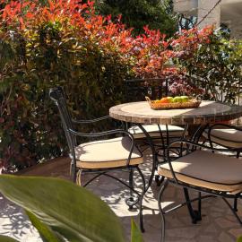 Passiflora apartment - near the sea, hotel in Šušanj