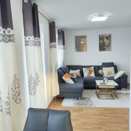 2 Zimmer Wohnung in Stuttgart-Korntal, hotel in Korntal-Münchingen