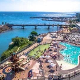 Mobil-Home Camping Saint Aygulf Plage 4Etoiles Beach&Pool, hotell sihtkohas Fréjus