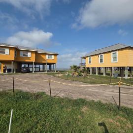 Fisherman's and families Paradise near Corpus Christi, TX with hot tub, hotel in Taft