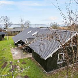 Nice Home In Haarby With Wifi, hotel en Hårby