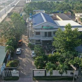 Dong Xanh Hotel, ξενοδοχείο σε Chau Doc