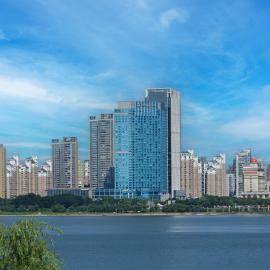 Shangri-La Nanchang丨Adjacent to Pavilion Prince Teng Prime river view, hotel em Nanchang