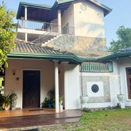 Hillcrest Bungalow