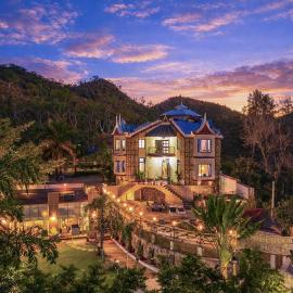 StayVista's Blue Marble - 5BHK Villa with Private Pool & Gazebo