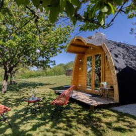 Chambre d'Hôtes La Guignette, hotel a Saint-Cybranet