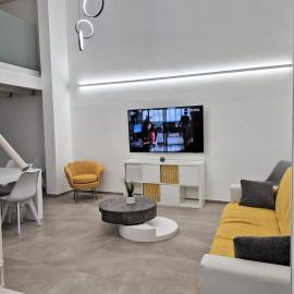 Loft "Up & White" Purezza Fascino Spazio Lecce