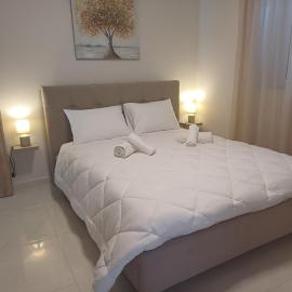 Luxury Gem Apartment