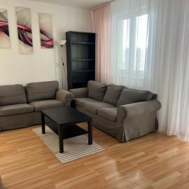 Iris Apartment, hotel in Dunajská Streda