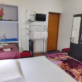 KG Stay Pool Day Ettumanoor Thellakom, hotel in Kottayam