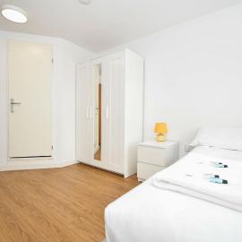 Cosy Budget En-suites Liverpool - Kitchen Additional Cost, hotel in Liverpool