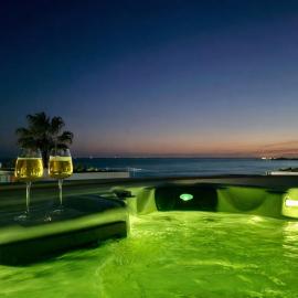 Vista Mare House Private Spa Terrace Sea View: Santa Maria Del Focallo'da bir otel