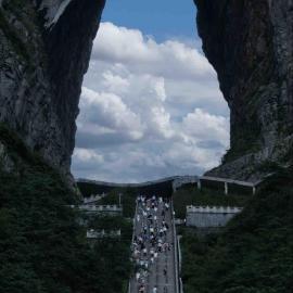 Zhangjiajie Waterfront Huajian Inn& Tianmen National Forest Park & Free pick up service, Hotel in Zhangjiajie