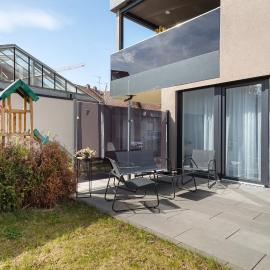 Apartment Aura, hotel Mengenben