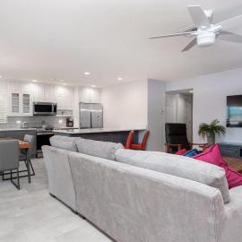 Modern Corner Unit B5 at Sanibel Arms West - 140 Steps to the Beach