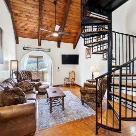 3-Bed Family Townhouse with Scenic Views & Patio