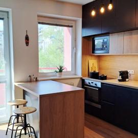 BLACKWOOD Kitchen