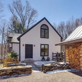 Dorset में, होटल Charming Dorset Cottage Nestled in the Treetops
