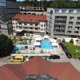 Hotel President, хотел в Байле-Феликс