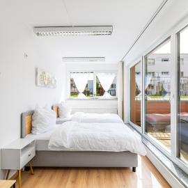 DIVIA Home - Lichtdurchflutete 3-Zimmer mit Terrasse - zentral - für Familien und Geschäftsreisende