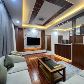 Inland Multi Cuisine & Stay، فندق في Khadkagaon
