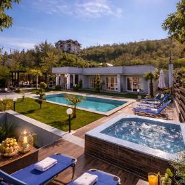 Villa Dimo Topal Luxury Suites with Pool & Jacuzzi