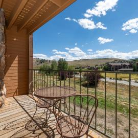 564 Silvercreek Inn