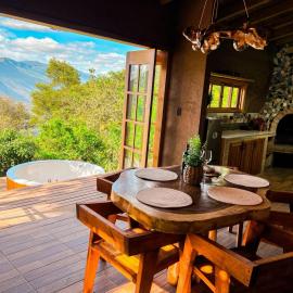RUKU-casa cabaña, hotel u gradu 'Saraguro'