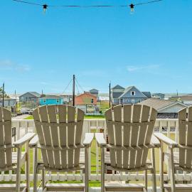 Luxury Beach House Minutes to Sand