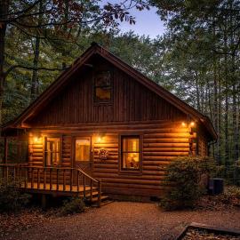Creek Crest Cabin Ocoee Riverside Cabin, hotel en Ocoee