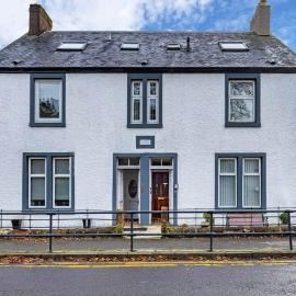 Charming & Cosy Drymen Flat, hotel in Drymen