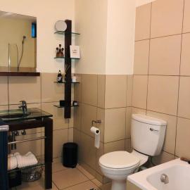 Jackal creek golf estate, hotel u gradu Northriding