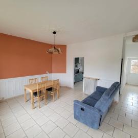 Maison proche gare, hotel in Margny-lès-Compiègne