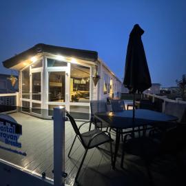 Golden Anchor - The Milano - Coastal Caravan Breaks