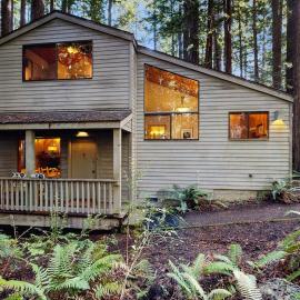 Deep Woods Hideaway