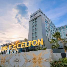 The Excelton Hotel Palembang, хотел в Палембанг