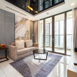 The Luxe Landmark 81 Saigon Heights Living, hotel in Ho Chi Minh City