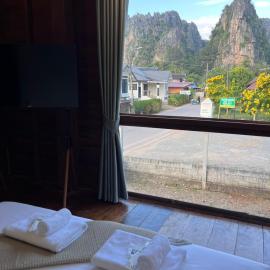 ค้างคาวกินกล้วยโฮมสเตย์, Hotel in Ban Mung