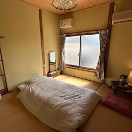 YADOease, hotel u gradu Tsuiki