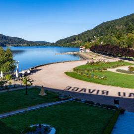 Hôtel Beau Rivage, viešbutis mieste Žerarmė