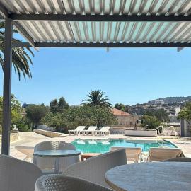 Garden Villa