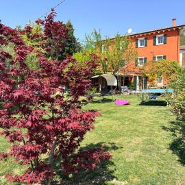 RedHouse Pesina, Hotel in Costermano sul Garda