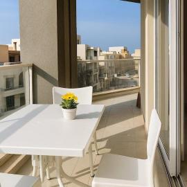 Great to relax ! Everything Within a 5-minute walk, Hotel in Is-Swieqi