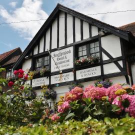 The Inglenook Hotel, hotell i Bognor Regis