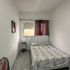 Quarto- Espaço Casa Mendes, hotel di Praia