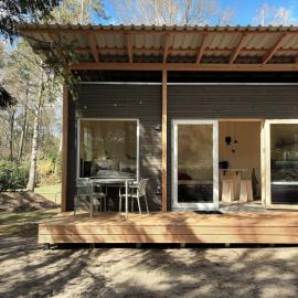 Tiny House 1 mit Garten in der Lüneburger Heide, hotel v destinácii Soltau