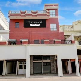 Super OYO Townhouse Prayagraj Railway Station Road Formerly Ganga Niwas