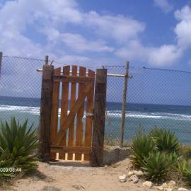 Finca Malyma with 2 villas and 1 apartment, beach front 10,000m2 botanic garden